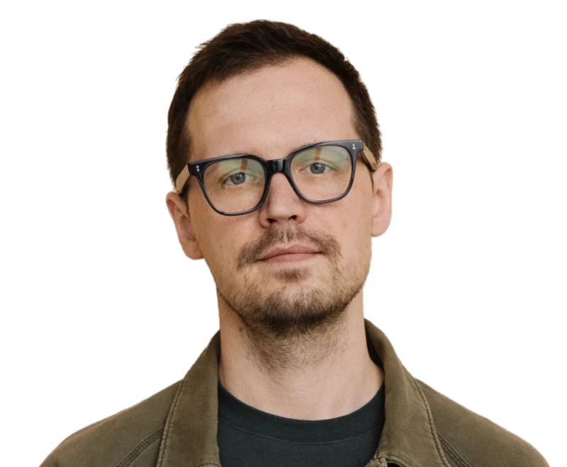 Максим Савченко
